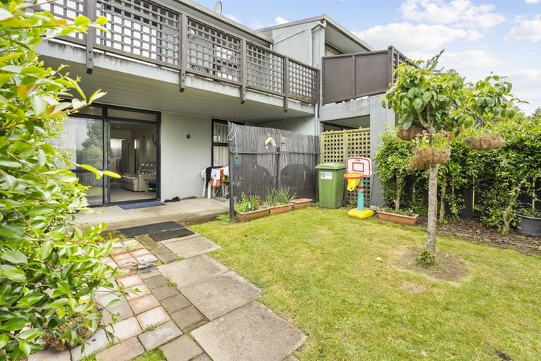 Photo of property in 4/98 Burns Street, Leamington, Cambridge, 3432