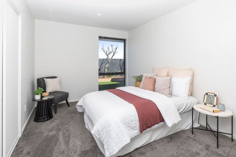 Photo of property in 2 Cutts Road, Russley, Christchurch, 8042