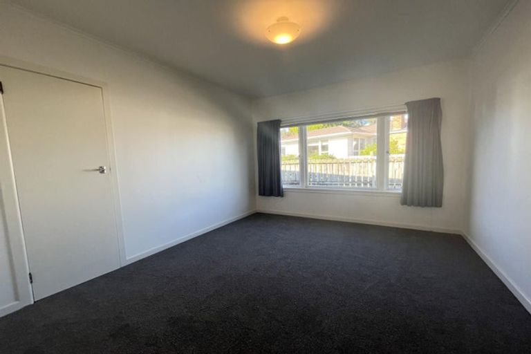 Photo of property in 13 Abel Tasman Avenue, Henderson, Auckland, 0610