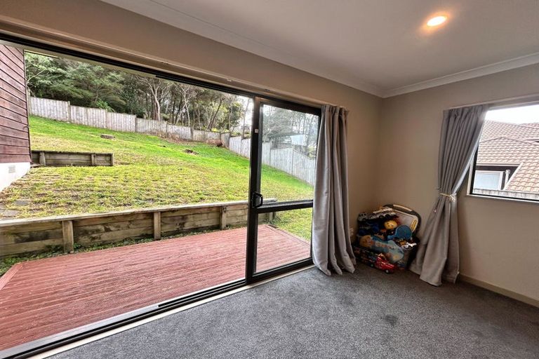 Photo of property in 45 Helleur Road, Massey, Auckland, 0614