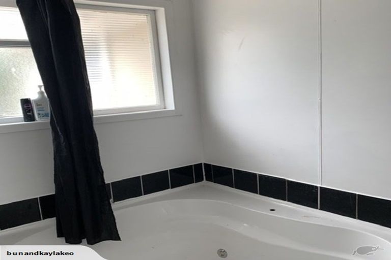 Photo of property in 37 Railway Road, Bunnythorpe, Palmerston North, 4478