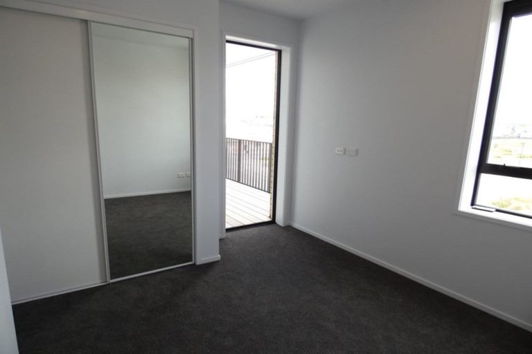 Photo of property in 204/77 Hobsonville Point Road, Hobsonville, Auckland, 0616