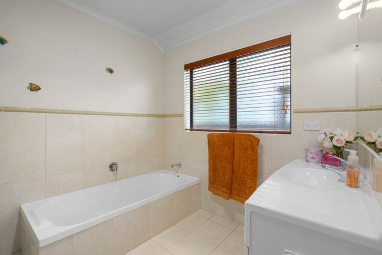 Photo of property in 63 Grosvenor Street, Cambridge, 3434