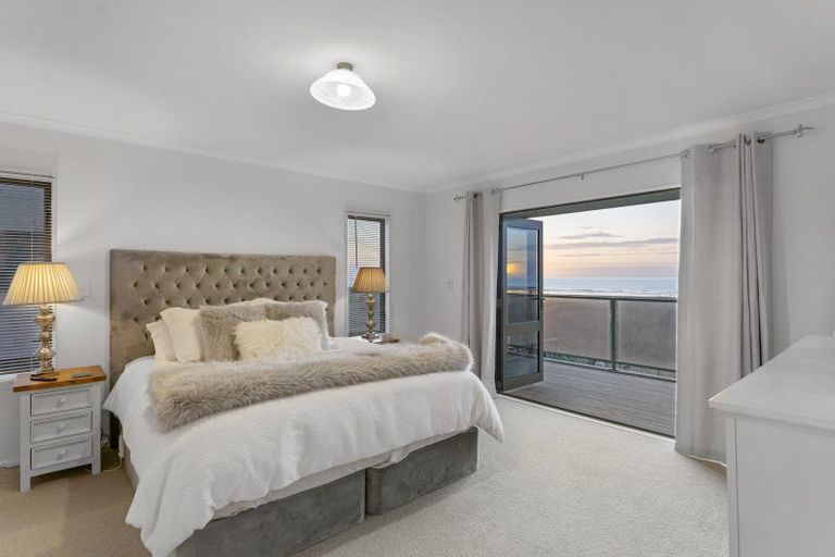 Photo of property in 9 Mariri Place, Waitarere Beach, Levin, 5510