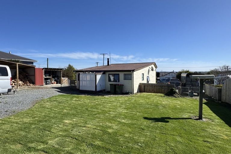 Photo of property in 82 Salcombe Street, Kaitangata, 9210