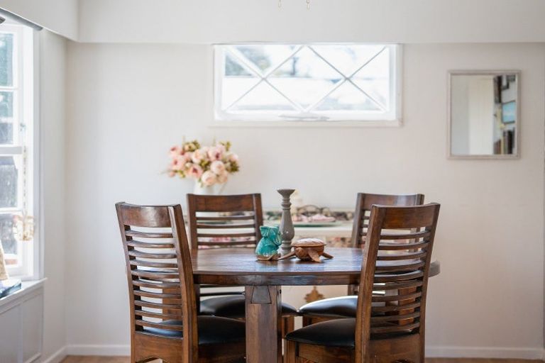 Photo of property in 35 Callender Terrace, Paraparaumu Beach, Paraparaumu, 5032