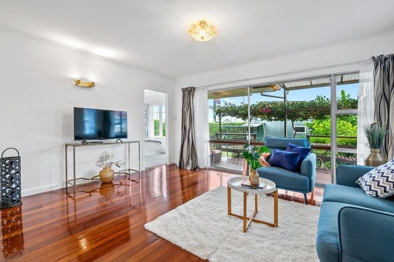 Photo of property in 31 Walters Road, Takanini, 2112