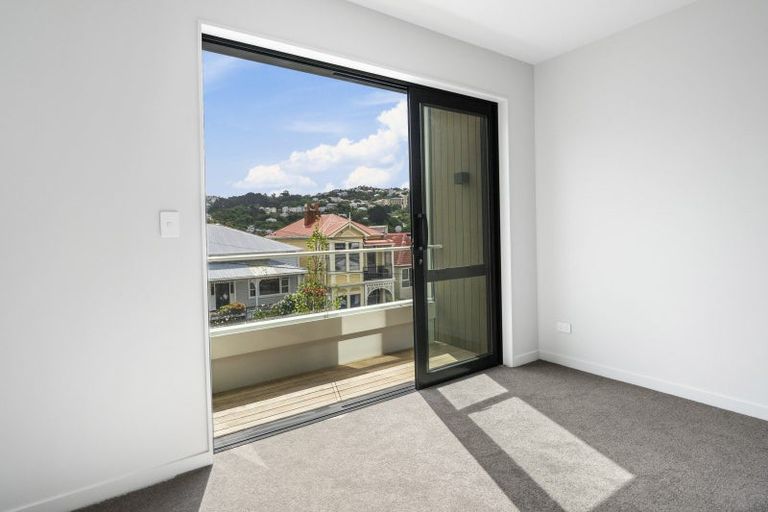 Photo of property in 25b Thompson Street, Mount Cook, Wellington, 6011