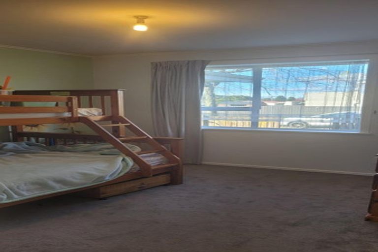 Photo of property in 2 Gifford Place, Utuhina, Rotorua, 3015
