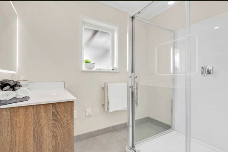 Photo of property in 1/160 Porchester Road, Papakura, 2110