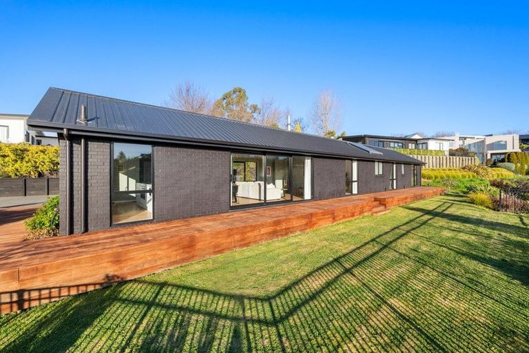 Photo of property in 19 Golf View Close, Fairhall, 7272