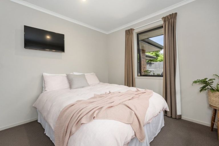 Photo of property in 2 Lochay Place, Pyes Pa, Tauranga, 3112