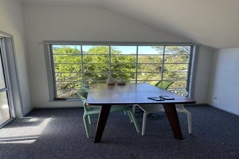 Photo of property in 50 Peter Terrace, Castor Bay, Auckland, 0620