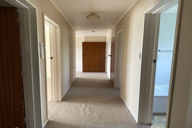 Photo of property in 26 Oxford Street, Taradale, Napier, 4112