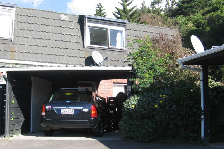 Photo of property in 79a Churton Drive, Churton Park, Wellington, 6037