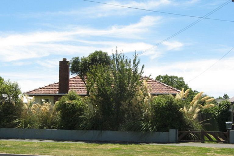 Photo of property in 9 Gresford Street, Edgeware, Christchurch, 8013