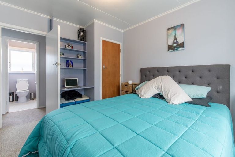 Photo of property in 65 Great North Road, Waipawa, 4210