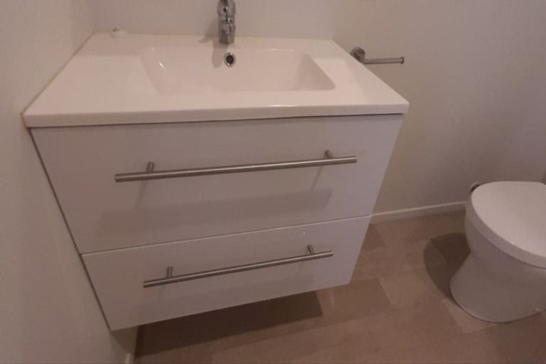 Photo of property in 34u3 Lyon Street, Frankton, Hamilton, 3204