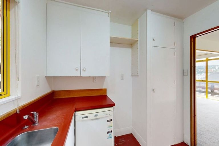 Photo of property in 22 Stafford Street, Mount Victoria, Wellington, 6011