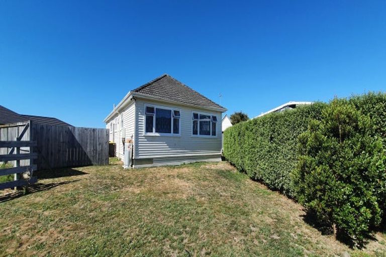 Photo of property in 6 Colonel Place, Featherston, 5710