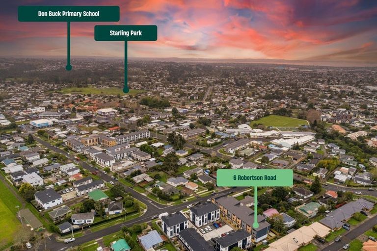 Photo of property in 9/6 Robertson Road, Ranui, Auckland, 0612