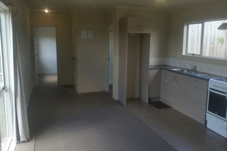 Photo of property in 30 Kellett Road, Ranui, Auckland, 0612