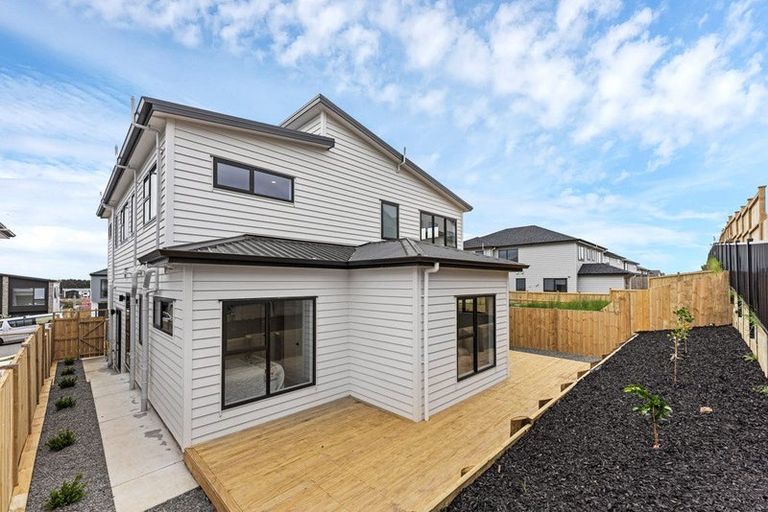 Photo of property in 22 Black Shed Road, Flat Bush, Auckland, 2019