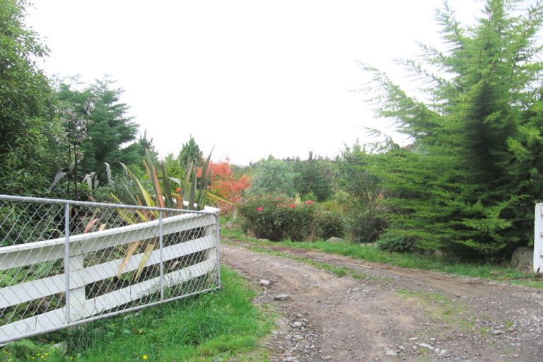 Photo of property in 460 Scotts Road, Linton, Palmerston North, 4472