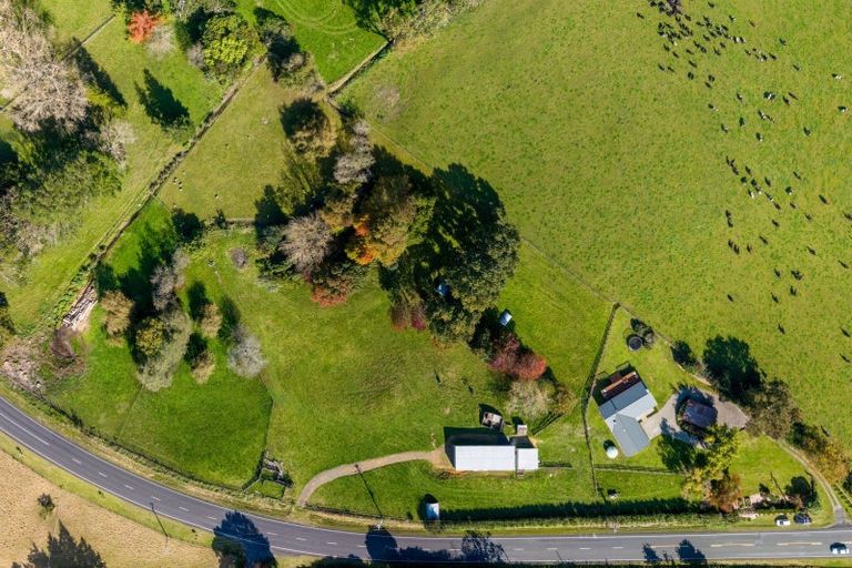 Photo of property in 1845 Kakaramea Road, Ngahinapouri, Hamilton, 3290
