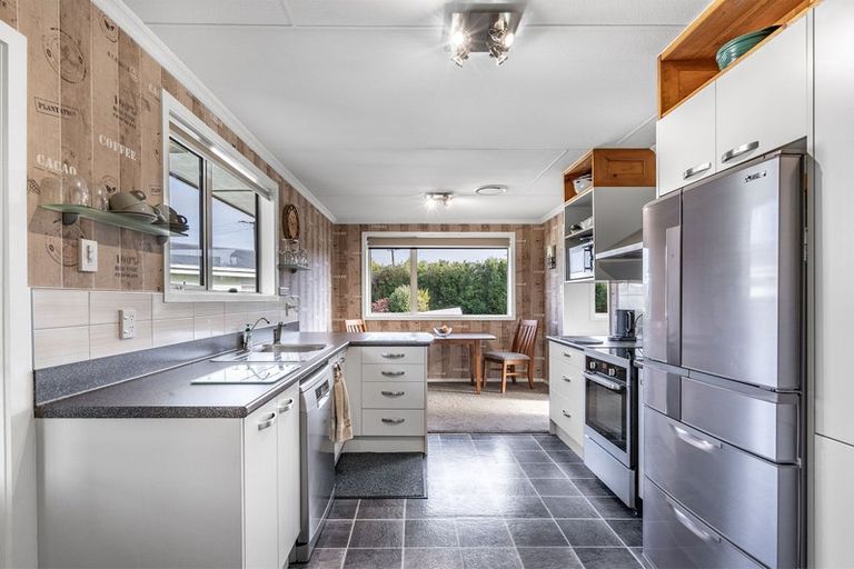 Photo of property in 4 Alexander Place, Woodlands, Invercargill, 9871