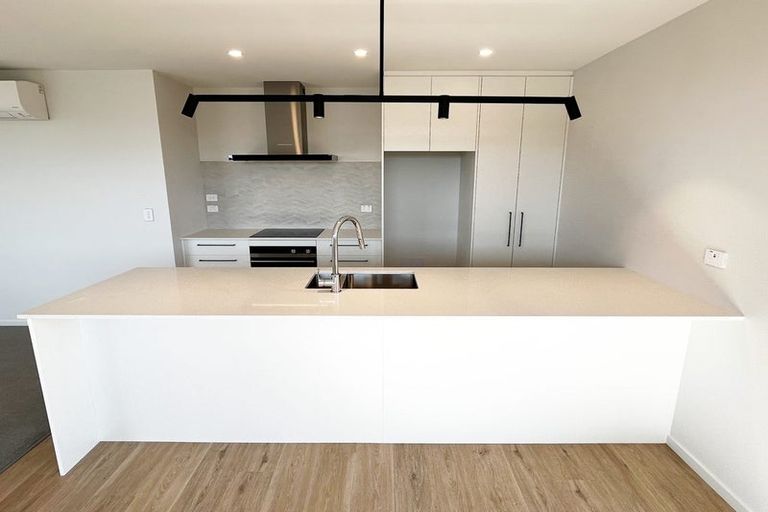 Photo of property in 33 Matai Springs Drive, Halswell, Christchurch, 8025