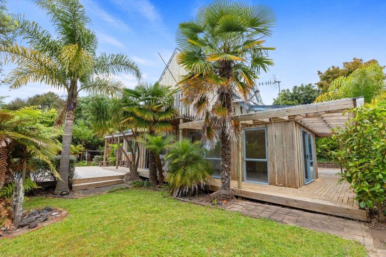 Photo of property in 2 Grasmere Way, Bethlehem, Tauranga, 3110