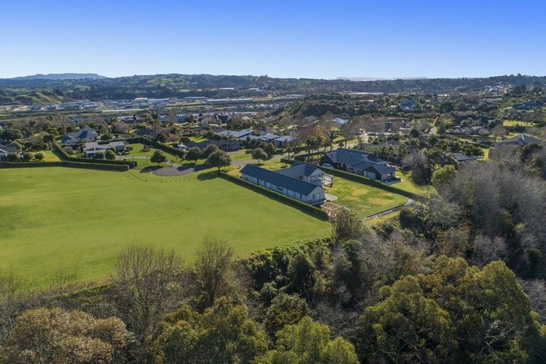 Photo of property in 11r Molloy Rise, Pyes Pa, Tauranga, 3112