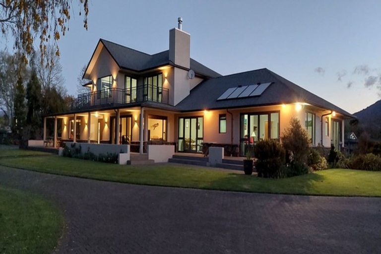 Photo of property in 196 Taupahi Road, Turangi, 3334