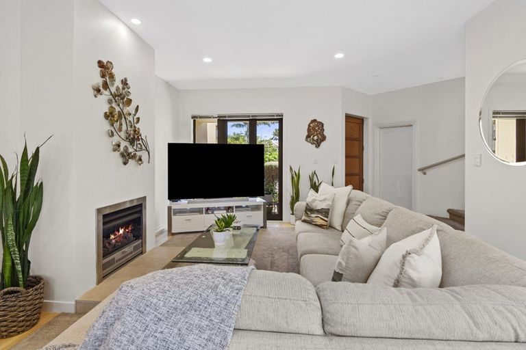 Photo of property in Point Ridge, 1/130 Gills Road, Albany Heights, Auckland, 0632