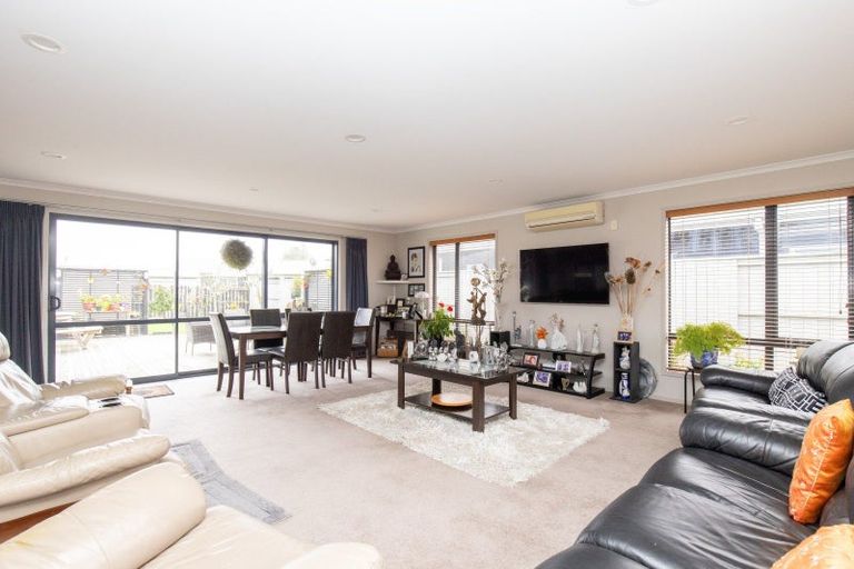 Photo of property in 42 Benner Drive, Ngatea, 3503