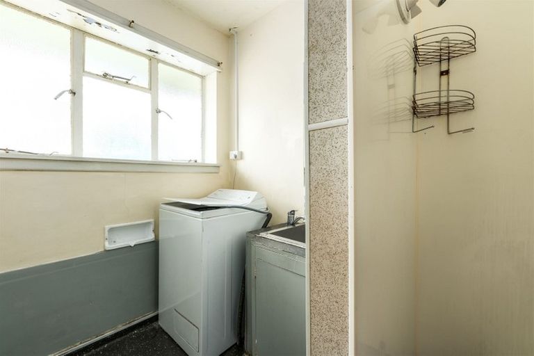 Photo of property in 6 Awatea Road, Hornby, Christchurch, 8042