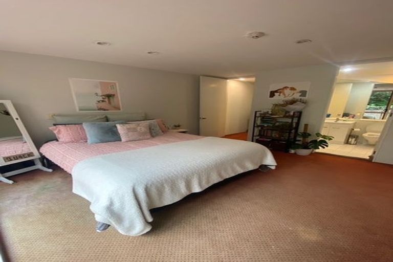 Photo of property in Sirocco Apartments, 612/8 Church Street, Wellington Central, Wellington, 6011