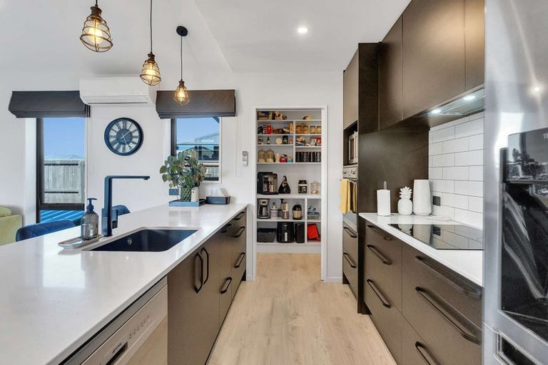 Photo of property in 4 Crest Place, Rolleston, 7615