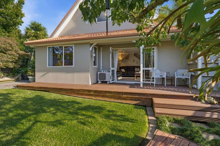 Photo of property in 5 Summerfield Lane, Albany, Auckland, 0632