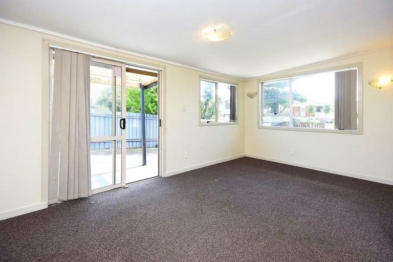 Photo of property in 45 Mckinstry Avenue, Mangere East, Auckland, 2024