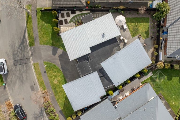 Photo of property in 35 Birkdale Drive, Shirley, Christchurch, 8061