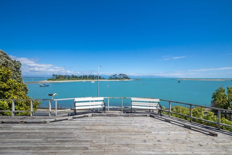 Photo of property in 393 Wakefield Quay, Stepneyville, Nelson, 7010