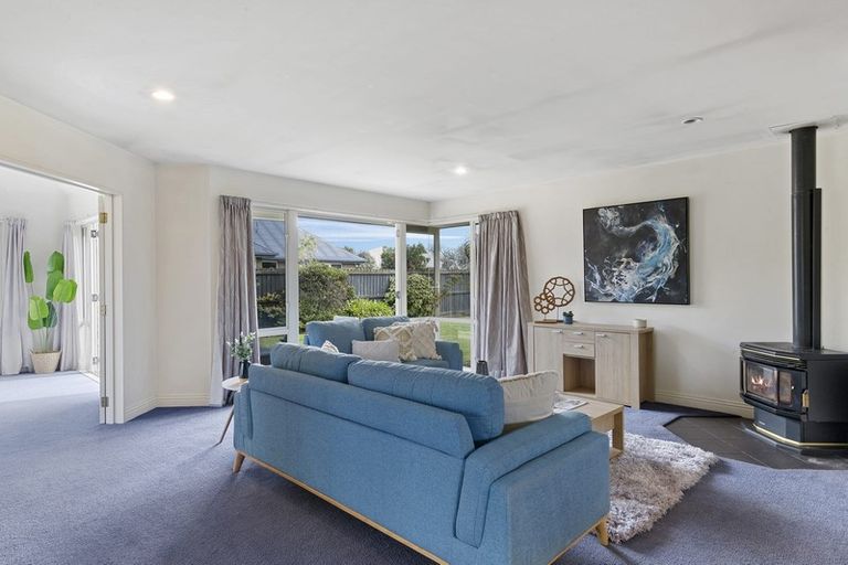 Photo of property in 14 Durrell Way, Rolleston, 7614