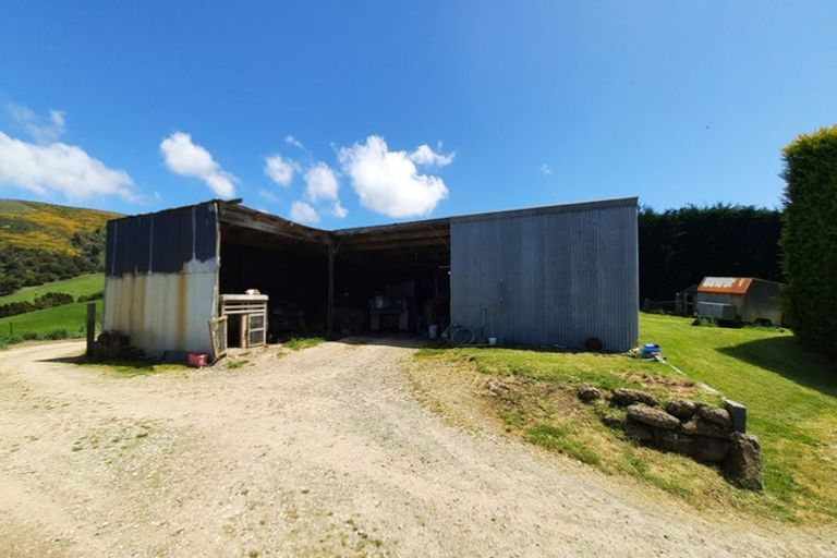 Photo of property in 183 Gunn Road, Warepa, Balclutha, 9273