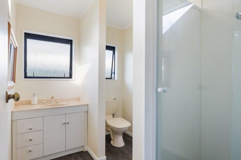 Photo of property in 18 Homewood Avenue, Levin, 5510