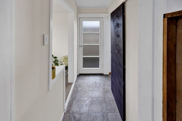 Photo of property in 81 Manawapou Road, Hawera, 4610