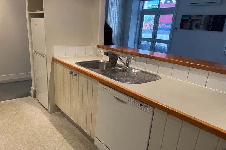 Photo of property in Kelvin House, 1g/16 The Terrace, Wellington Central, Wellington, 6011