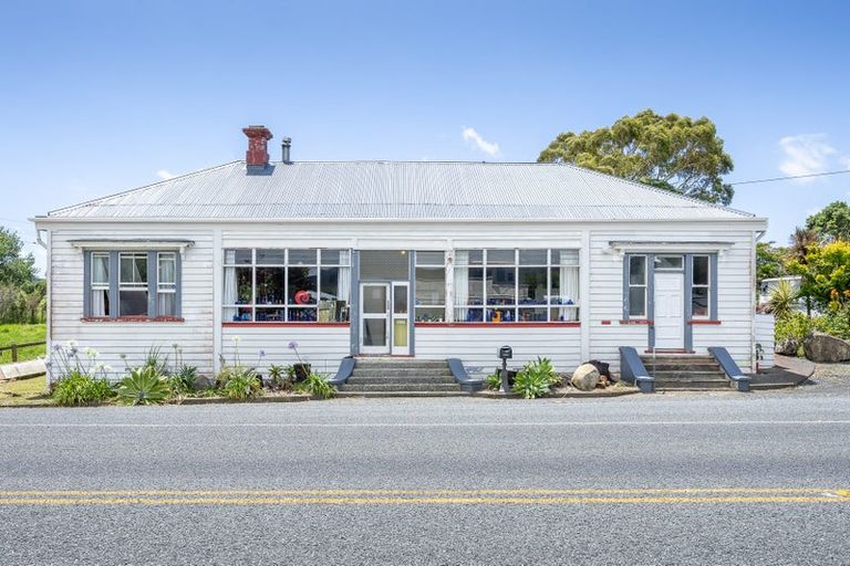 Photo of property in 3090 State Highway 14, Tangiteroria, 0381