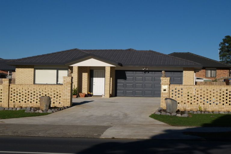 Photo of property in 554 Massey Road, Mangere, Auckland, 2022